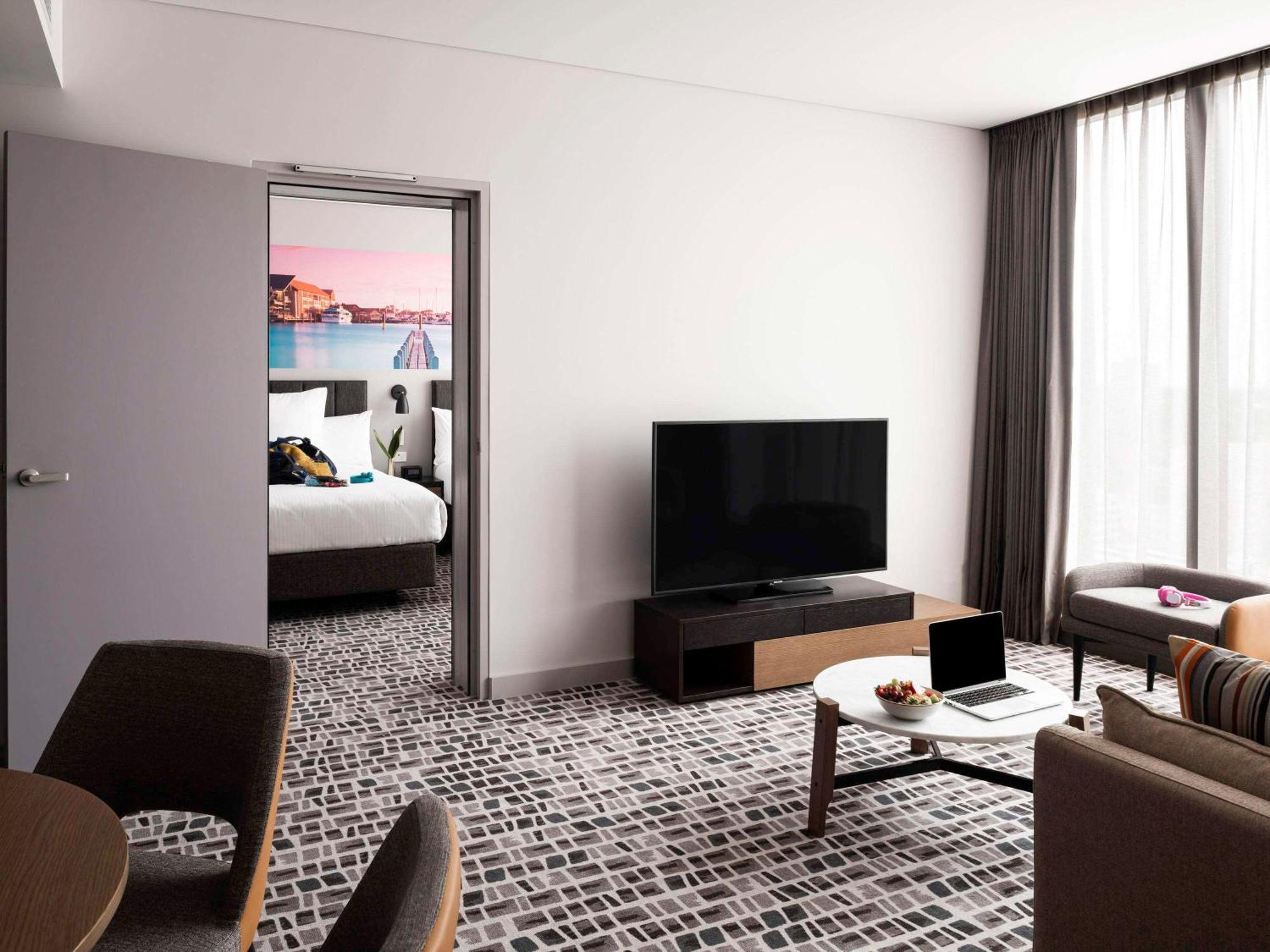 Novotel Perth Murray Street Екстериор снимка